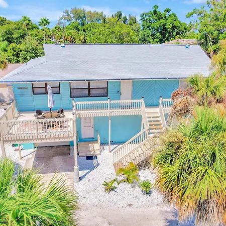 Blissful Beach Retreat Super